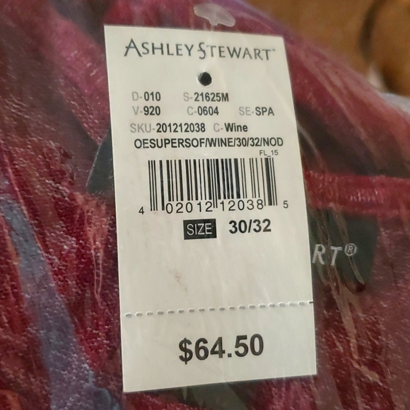 COZY & SEXY ☆ FAUX WRAP ☆ WINE BELTED JUMPSUIT ☆ 5x ☆ NWT - Picture 5 of 8